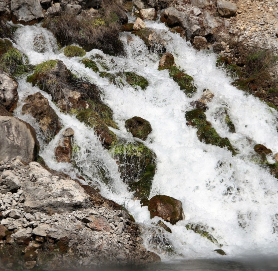 Burimi Istog Wasser Quelle