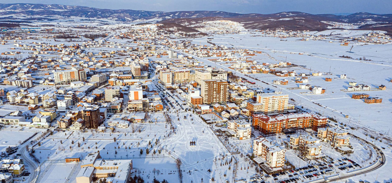 Drenasi Stadt Kosovo Winter