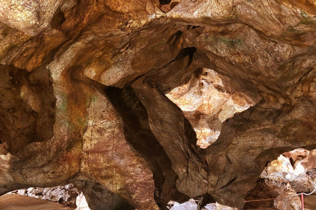 Tropfsteinhöhle Gadime