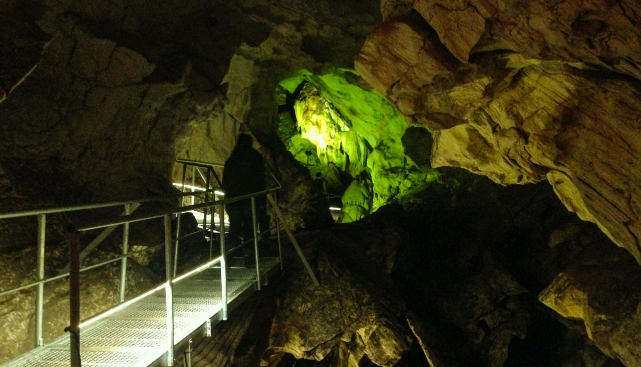 Radac Höhle Peja Kosovo